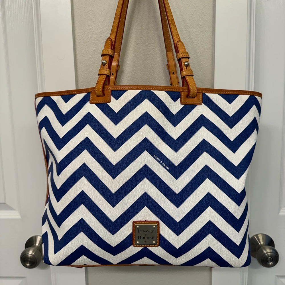 Chevron Dooney & Bourke Tote